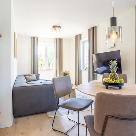 Villa Dornkamp 1 - Luxurioese Ferienwohnung Fuer 4 Personen Inklusive Sauna Und Garten Timmendorfer Strand Buitenkant foto