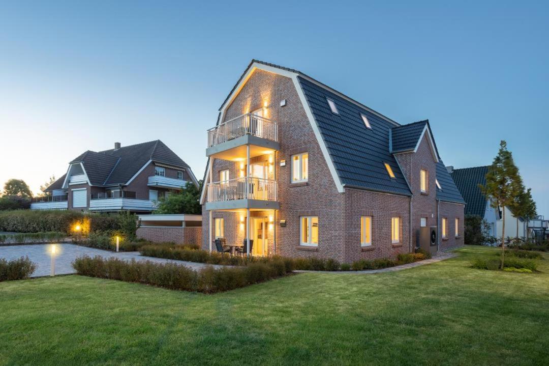 Villa Dornkamp 1 - Luxurioese Ferienwohnung Fuer 4 Personen Inklusive Sauna Und Garten Timmendorfer Strand Buitenkant foto